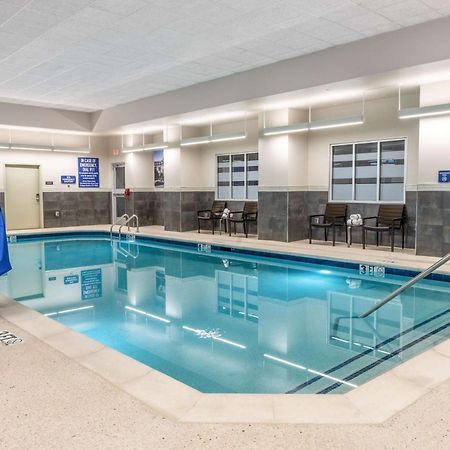 Drury Plaza Hotel محطة كوليج المظهر الخارجي الصورة